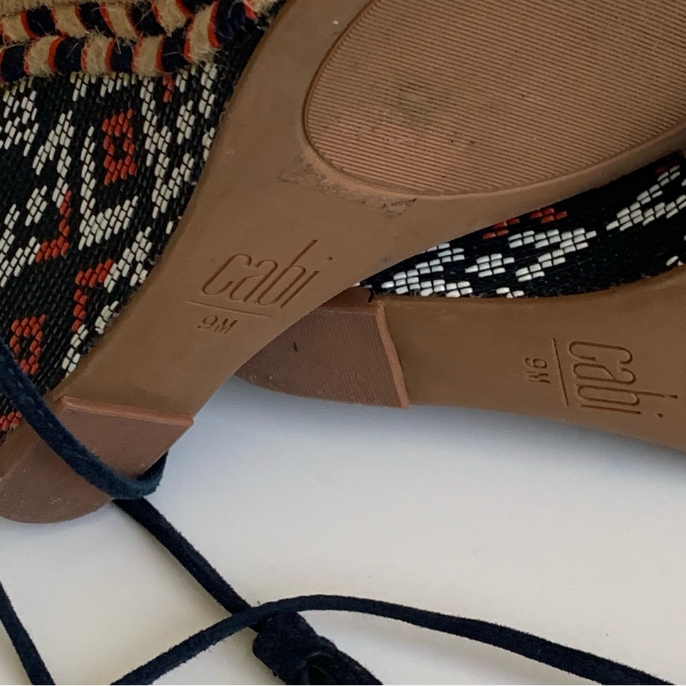 CAbi Isla Wedge Sandals Size 9M Navy Blue Ikat Suede Ankle Tie Tassels - Picture 9 of 11